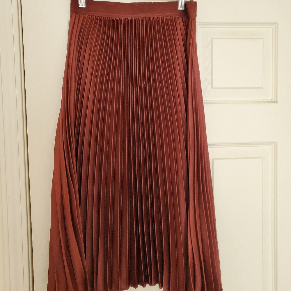 Chocolate brown pleated midi skirt